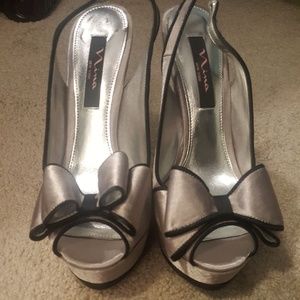 Ladies Platform Shoes